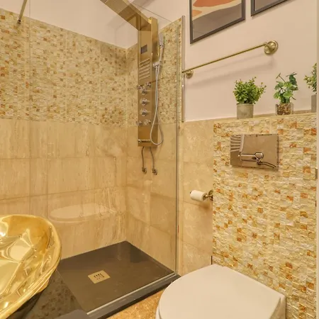 Herastrau Luxury شقة *